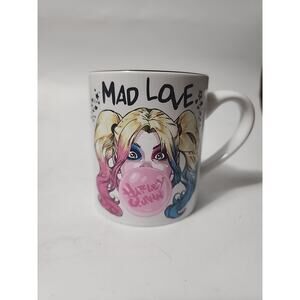 Silver Buffalo Harley Quinn 14oz Mug Batman